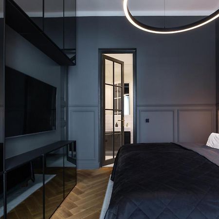 Turnkey I Premium Apartment Praga Esterno foto